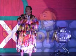 La india Yuridia asegura que ella tiene la fórmula para hacer reír a las mujeres sin complicaciones. YOUTUBE / La India Yuridia