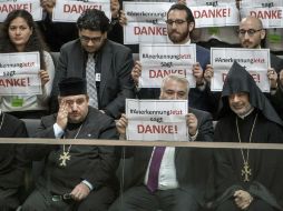 El parlamento alemán avaló este miércoles una resolución que reconoce como genocidio las masacres a armenios por otomanos. EFE / M. Kappeler