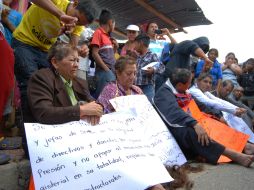 Buscan a los seis miembros de la OPIEZ acusados de rapar a los nueve docentes. EFE / ARCHIVO