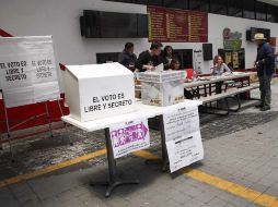 Es la primera vez en que las actas serán escaneadas vía celular, lo que agiliza la captura de datos. SUN / A. Salinas