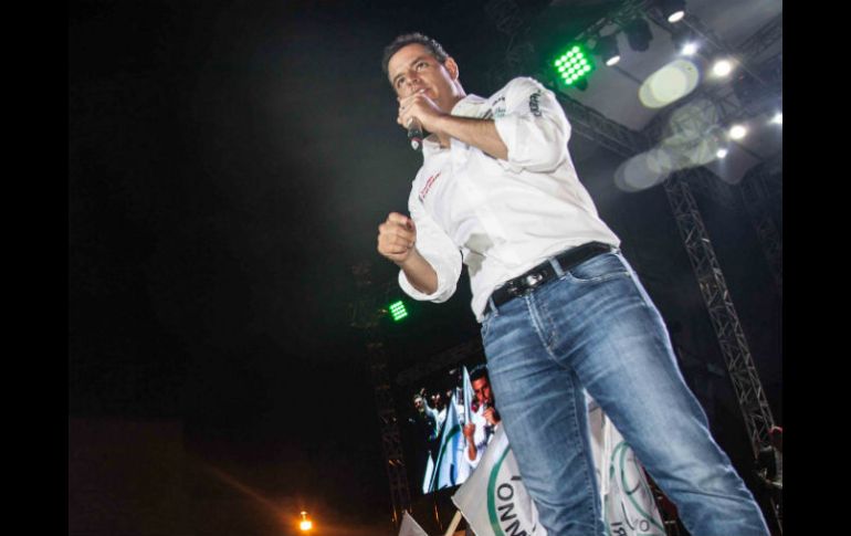 Alejandro Murat Hinojosa, candidato del PRI-PVEM-Panal, resulta el virtual ganador de la elección a gobernador. SUN / G. Espínosa