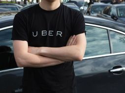 También impusieron multas de 30 mil y 20 mil euros al exdirector de Uber en Europa occidental  y al director general de Uber France. AFP / ARCHIVO