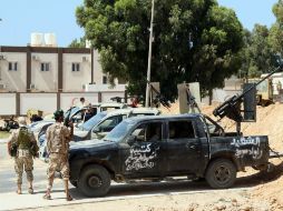 Las fuerzas rompieron el cerco yihadista y penetraron por las puertas este y oeste de la ciudad de Sirte. AFP /  M. Turkia