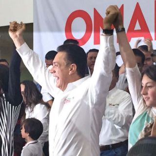 Entregan a Omar Fayad constancia de gobernador electo de Hidalgo