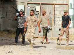 Fuerzas de la alianza lograron el sábado arrebatar al EI gran parte de la ciudad de Sirte. AFP / STRINGER