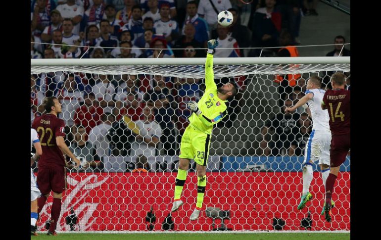 Rusia mostró un futbol chato, y mantiene preocupación porque en dos años albergará el Mundial, donde querrá evitar el ridículo. EFE / M. Messara