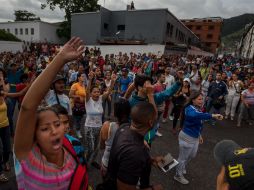 Ante la falta de alimentos y medicinas, las protestas son cosa de todos los días en diversas ciudades de Venezuela. EFE / M. Gutiérrez