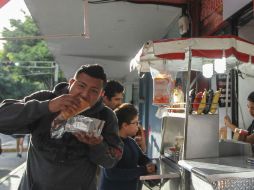 Es necesario proteger los alimentos del polvo y guardarlos en el refrigerador para evitar su descomposición. EL INFORMADOR / ARCHIVO