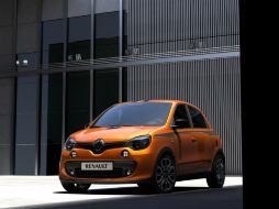 El Twingo es un coche compacto de cuatro puertas, cuyo su enfoque no eran las prestaciones, hasta ahora. EL INFORMADOR / Cortesía Renault