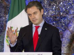 Señala que cada capacitación no pone en riesgo los derechos laborales de los maestros. SUN / ARCHIVO