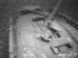 Identifican el barco gracias a las imágenes de video tomadas por una sonda submarina. AP / J. Kennard