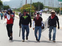 La iniciativa privada se muestra con ''profunda preocupación'' por los bloqueos carreteros de la CNTE. EFE / ARCHIVO