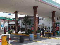 Fueron abastecidas 34 de las 52 gasolineras de esta ciudad y se proseguirá el llenado este jueves. EL INFORMADOR / ARCHIVO