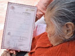 Señalan que Trinidad Álvarez había recibido finalmente su certificado de nacimiento días antes de su fallecimiento. TWITTER / @amievajoserra