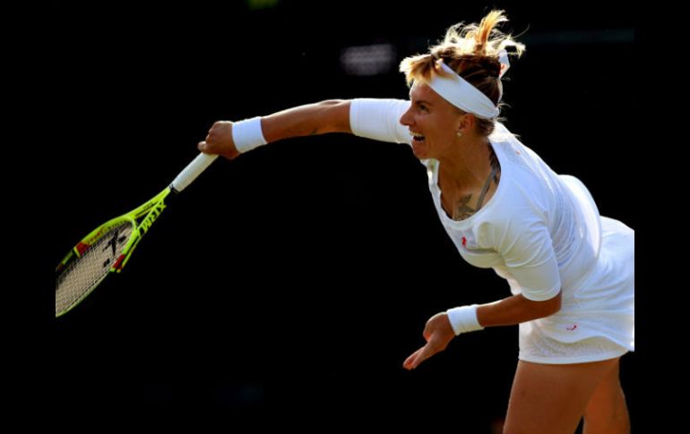 Kuznetsova pasa a la tercera ronda y se enfrentará a la ganadora del duelo ante la estadunidense, Sloane Stephens. AP / A. Davy