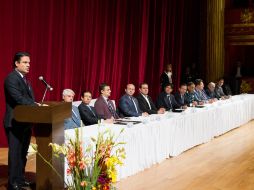 Aristóteles Sandoval señala que Jalisco necesita más personas honestas con el propósito de mejorar la calidad de vida. ESPECIAL /