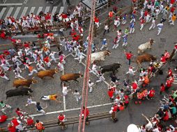 La afluencia de participantes fue menor, por lo que la carrera terminó rápido y sólo con tropezones. EFE / J. Lizón