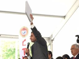 El aspirante priista llama a la militancia a competir y debatir, a contrastar y a ganar elecciones. TWITTER / @gdeloya