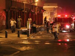 Autoridades detallaron que el fuego inició por una falla eléctrica en un local de frutas. EL INFORMADOR / ARCHIVO