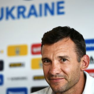 Anuncian a Andrei Shevchenko como entrenador de Ucrania