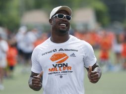 Von Miller amarró un contrato por 114 millones de dólares para seguir con los Broncos. AP / D.Zalubowski