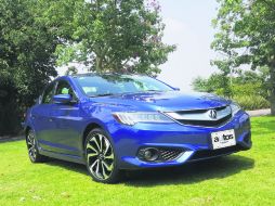 Luces. Un estilo distinto es lo que ahora presenta el ILX con su nuevo sistema denominado 'Jewel Eyes', full led. EL INFORMADOR / M. Castillo