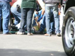 Los heridos son trasladados a centros médicos para su atención. EL INFORMADOR / ARCHIVO