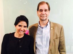 Barrales compartió en redes sociales una foto de la reunión con Basave. TWITTER / @Ale_BarralesM