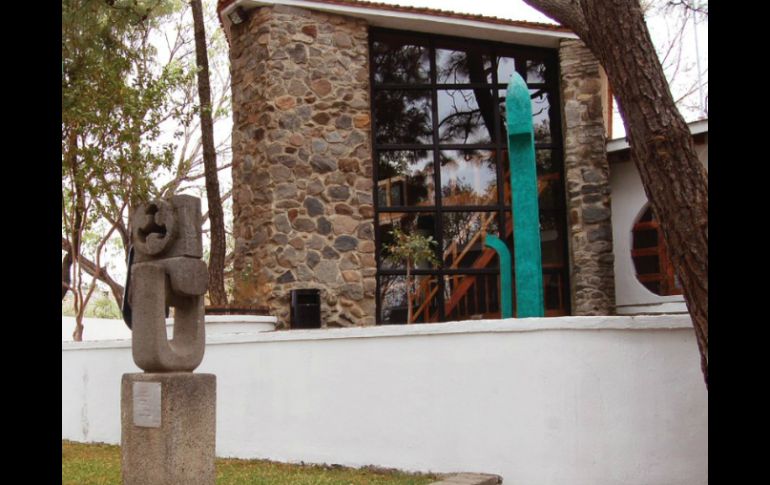 Orso Arreola solicitó el apoyo de la Policía Municipal de Ciudad Guzmán. TWITTER / @ZapotlanGob