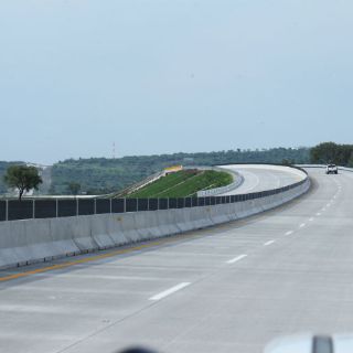 Abren primeros 25 km del Macrolibramiento