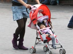 'Te ves cansada' es lo último que debes decirle a una mamá, ¿Por qué recalcar algo que no la va a hacer sentir bien?. NTX / ARCHIVO