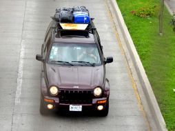 Al momento de conducir, piden manejar con precaución, respetar las señales y evitar altas velocidades, así como no usar el celular. EL INFORMADOR / ARCHIVO