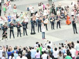 Plaza Mayor. Ubicada en Madrid, España, este sitio fue el escenario para el happening que organizó el cantante. ESPECIAL / Star Productions