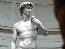 Lanzan la campaña 'Vestir a David', con objetivo de pedirles sugerencias a las personas de qué prendas debería vestir 'El David'. AP / ARCHIVO