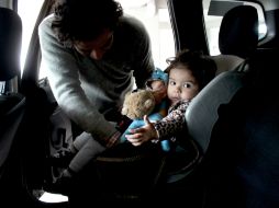Lanzan una campaña para orientar a la población sobre el uso de la silla de retención infantil. EL INFORMADOR / ARCHIVO