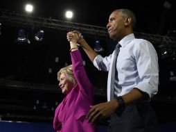 La alza en el apoyo al presidente, que favorece a la candidata demócrata, ocurre cuando cae significativamente el apoyo a Donald Trump. AP / ARCHIVO