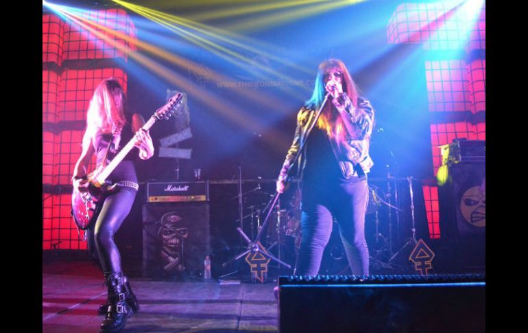 The Iron Maidens abrió la noche con 2 Minutes to Midnight y Infinite Dreams. EL INFORMADOR / J. Pérez