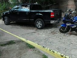 No se precisó si la Ford Lobo era propiedad de la víctima o de los presuntos asaltantes. ESPECIAL /