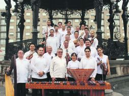La OTG es reconocida porque los miércoles y viernes ofrece serenata a los paseantes del Centro de la ciudad. EL INFORMADOR /