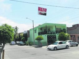 Alto. 'Señalamiento' con el que vecinos de la Insurgentes esperan mitigar choques. EL INFORMADOR / S. Blanco