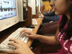 Alrededor de 12 millones de niños usan las redes sociales en México y de ellos, uno de cada siete puede ser víctima de ciberacoso. EL INFORMADOR / ARCHIVO