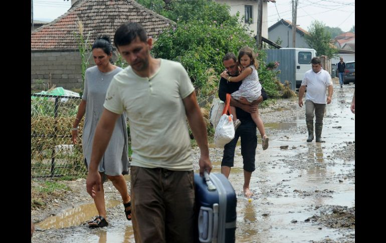 En menos de dos horas, unos 93 litros de agua por metro cuadrado cayeron sobre la región. AP / D. Perkovski