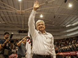 En su declaración patrimonial, López Obrador reporta un ingreso anual de 600 mil pesos, más algunas regalías por sus libros. EL INFORMADOR / ARCHIVO