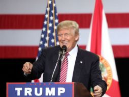 Para varios demócratas, la aclaración de Trump es prueba adicional de que el republicano no es apto para ser presidente de EU. AFP / ARCHIVO
