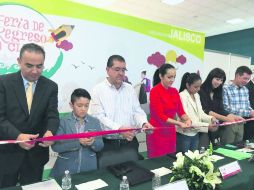 La Feria se realiza en los salones 2 y 3 de la Unidad Administrativa Basílica, en Zapopan. ESPECIAL /