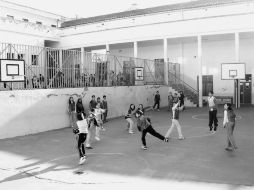 Las olimpiadas de la cuadra. Los Vinagrillo solían ser el terror de los más pequeños. ESPECIAL /