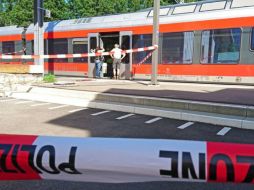 Las autoridades descartan por el momento un trasfondo terrorista en este acto, similar a otro sucedido hace unos días en Suiza. ESPECIAL /