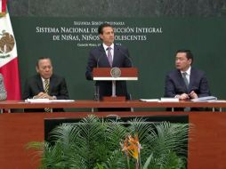 Al preguntarle sobre si el lunes habrá regreso a clases en Oaxaca, el Presidente pidió estar atento a las mesas de diálogo con la CNTE. TWITTER / @PresidenciaMX