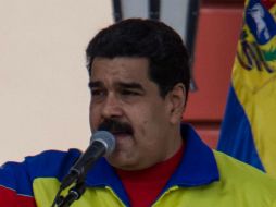 Este lunes le son entregadas las listad donde aparecen los nombres de las personas que participaron en el proceso. EFE / M. Gutiérrez