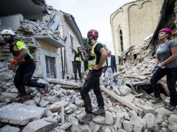 La zona afectada se encuentra en un punto de alta peligrosidad sísmica que recorre el eje de la cadena montañosa. EFE / M. Percossi